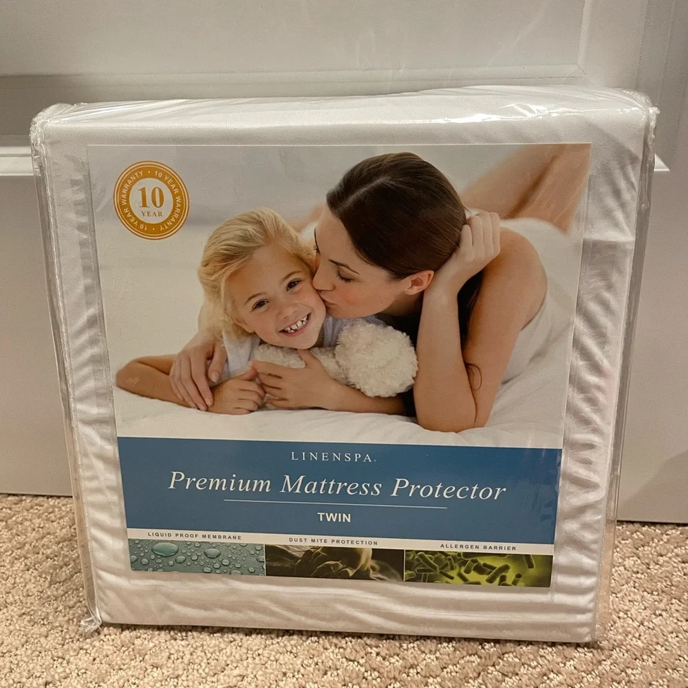 Linenspa White Premium Mattress Protector - Twin